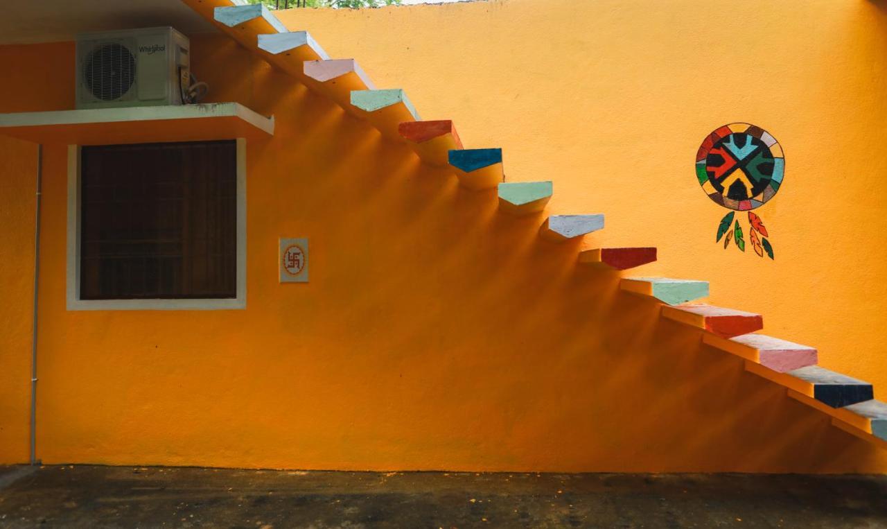 The Dreamcatcher Hostel Auroville Luaran gambar