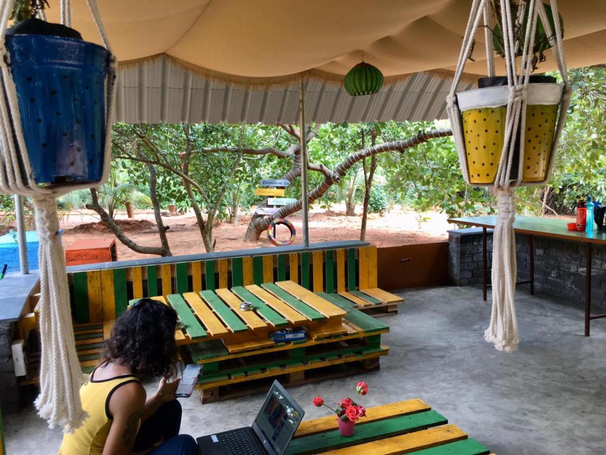 The Dreamcatcher Hostel Auroville Luaran gambar